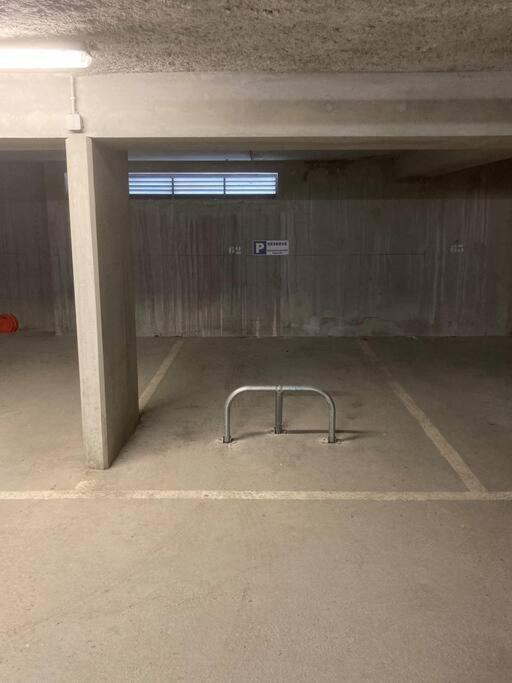 Superbe Appartement Avec Piscine Et Garage Péone Εξωτερικό φωτογραφία